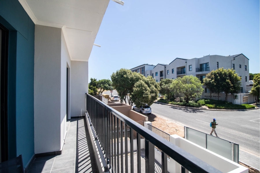 2 Bedroom Property for Sale in Table View Western Cape